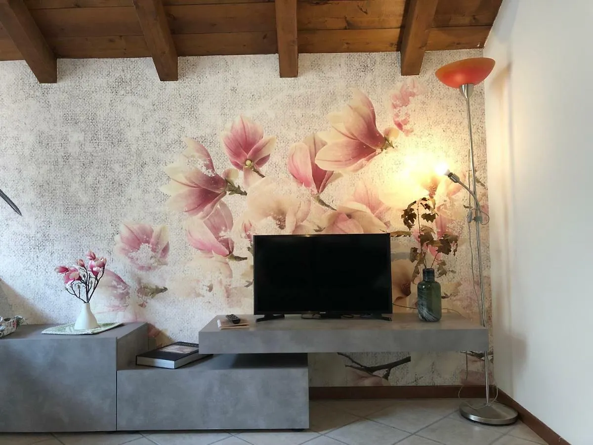 Apartament La Casa Del Colibri Lecco
